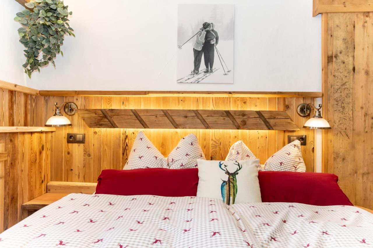 Historic Lakeview Apartments Hallstatt Bagian luar foto