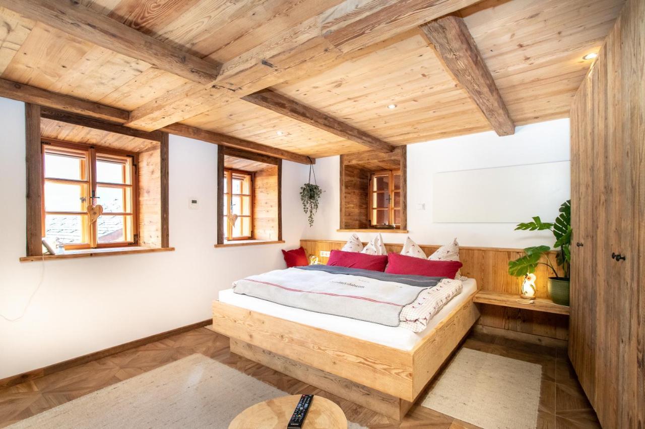 Historic Lakeview Apartments Hallstatt Bagian luar foto