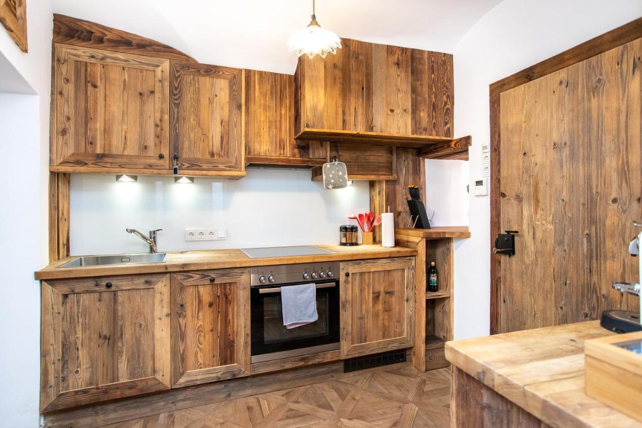 Historic Lakeview Apartments Hallstatt Bagian luar foto